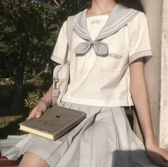 重生开局拯救大姨子